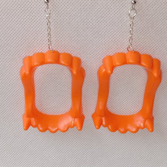🎯 10 for $12 / Orange Vampire Teeth Earrings, Weird Handmade Earrings - Picture 3 of 10